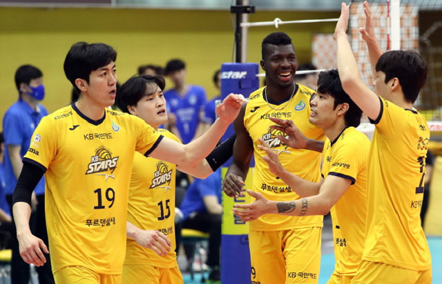 [2020-2021 V리그] 3월 18일 vs 삼성화재