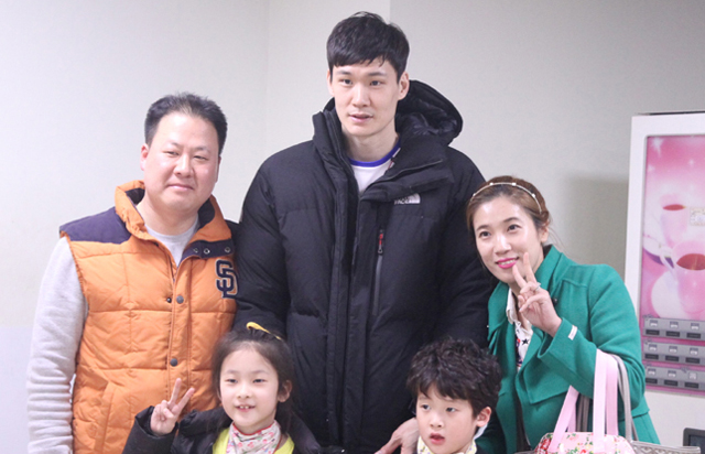 3월 10일 선수와 함께