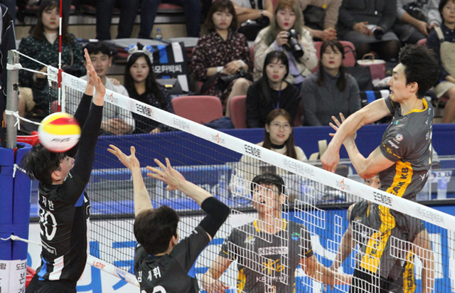 [2017-2018 V리그] 3월 14일 vs 현대캐피탈