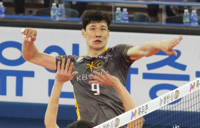 [2016-2017 V리그] 12월 04일 vs 현대캐피탈