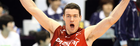 LIG손해보험배구단, 밀란 페피치와 재계약