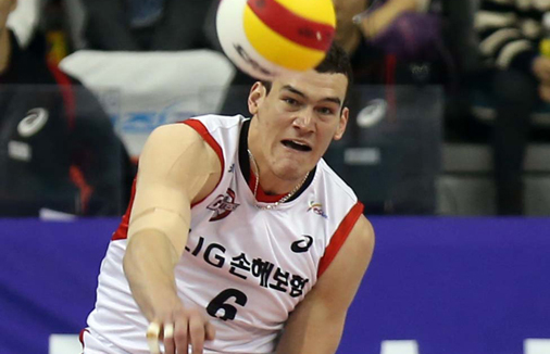 에드가, 트리플 크라운 달성