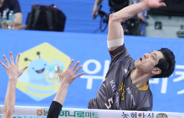 김요한 선수 4000득점 달성