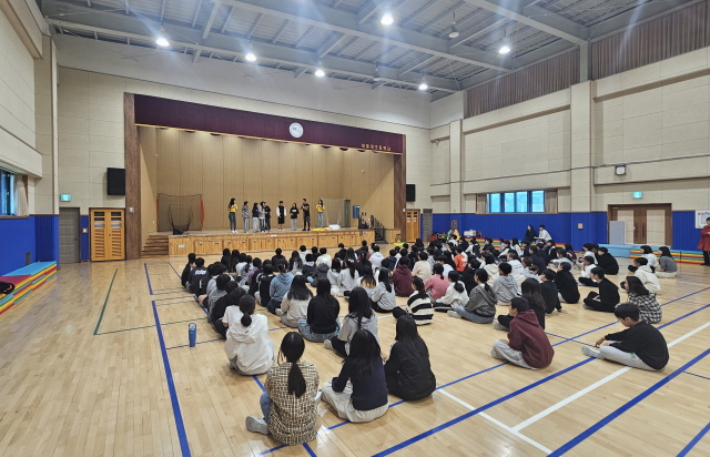 [2025-2026시즌 KB스타즈 배구단 스타즈 스쿨어택] 10월 24일 버들개초등학교 진행 사진