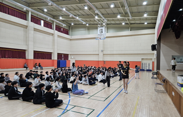 [2025-2026시즌 KB스타즈 배구단 스타즈 스쿨어택] 10월 31일 의정부효동초등학교 진행 사진